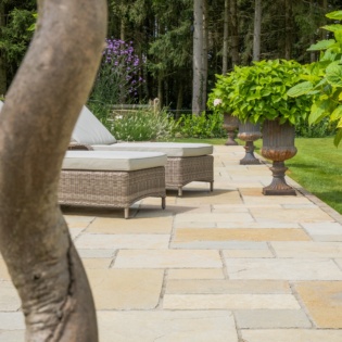 Natural Paving Cragstone Tuscan Project Pack with rattan recliners