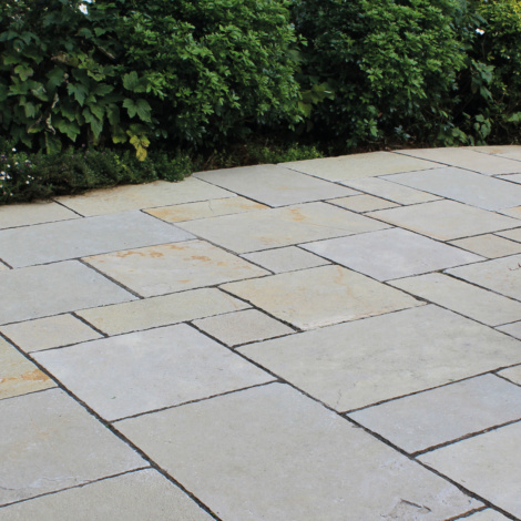 Tuscan Patio Paving Slabs - Cragstone - Natural Paving