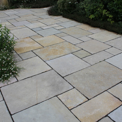 Tuscan Patio Paving Slabs - Cragstone - Natural Paving